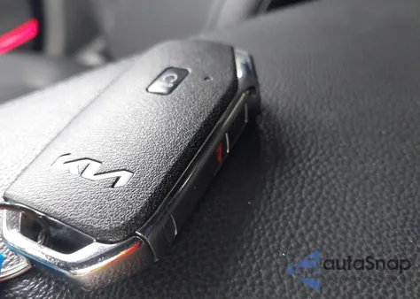 2024 Kia Sportage Ex z USA, uszkodzony, nr VIN 5XYK33DF6RG196565